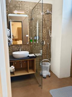 Celebration suites hotel - 1