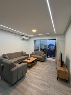 The Golden View -2 Bedroom & 2 Bathroom - Garage Parking - 0