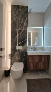 GreenView Penthouse - 1