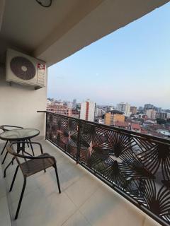 The Golden View -2 Bedroom & 2 Bathroom - Garage Parking - 9