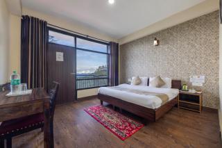 The Prakriti Retreat l Lift l Comfortable And Spacious Rooms l Free Wifi, Free Parking l Enjoy Fresh Mountain Air l Managed By Exotic stays - 2