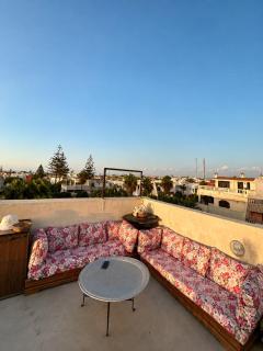 Sunset House - 2
