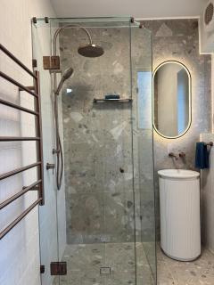 Ground floor one bedroom apartment in South Yarra - 9