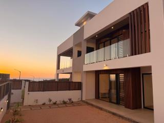 Into the Nest - Albion Mauritius - 9