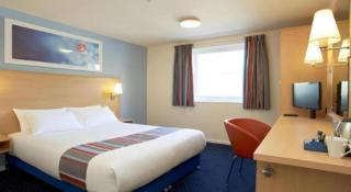 Travelodge Cambridge Swavesey - 7