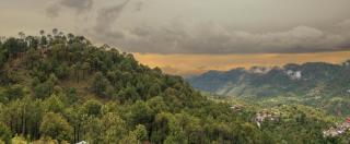 Royal apartment Hillcrest kasauli Restaurant Lift Rooftop self cooking 7o1827o7o3 - 8