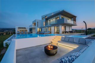 Luxury Villa Orizontes with Private Outdoor & Heated Indoor Pool, Hot Tub & Gym - 0