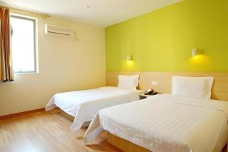 7 Days Inn Dalian Ganjingzi District Government - 5
