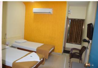 Hotel Uma Executive Lodging - 6