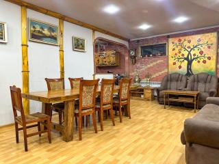 Dacha Green House - 1