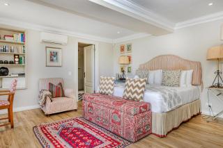 Solar Power French Country Cottage on Table Mountain - 2