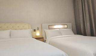 Quiet 2 BedRoom Stay 3 Queen Beds Washer and Dryer - 9