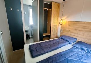 Mobile-Home Living - 1