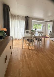 Waterfront Home with Mountain Views in Ballstad -  - 3