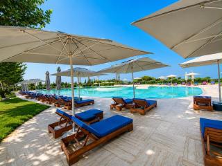 Modern Beachfront Apartment Dardania Resort Tale - 3