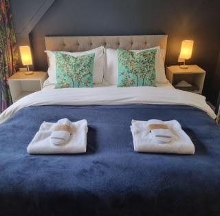 A quiet gem just outside Oundle - 9