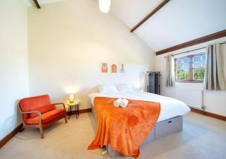 Blackdike Barn - 7 Bedroom House with Garden - Wilton, Thetford - 2