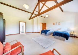 Blackdike Barn - 7 Bedroom House with Garden - Wilton, Thetford - 3