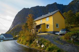 Most photographed house in Reine - 7