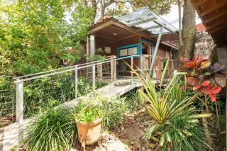 Peaceful Garden Guest House 5 Minutes from SJO Airport - 9