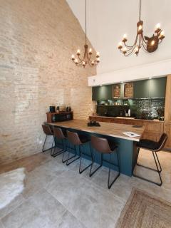L Atelier du Theatre Guest House - 4