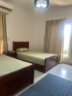 amwaj exclusive - 0