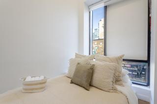 Sleek 1BDR on Bishop – Downtown MTL Gem - 7