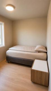 Central 3-Bedroom Apartment Free Parking & Wifi - 6