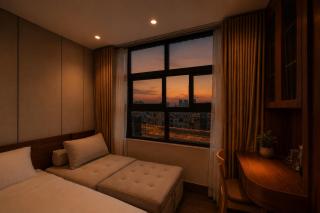 Warm City View Room near Bach Mai & Vietnam - France Hospital - 4