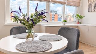 Aura Luxury Stays Apartment 02 - 4