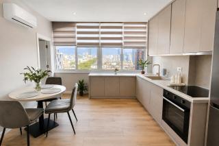 Aura Luxury Stays Apartment 02 - 1