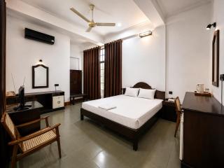 Taprobane Lounge & Residencies, - 4