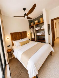 Luxury Beachfront Condo near Paje - 7