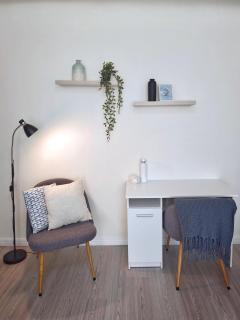 Cosy Elegant Apartment - 7