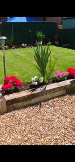Sea-Renity Sidmouth Sleeps 6 Parking for 2 Vehicles - 1