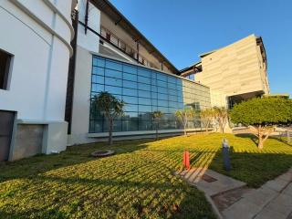 UB Hotel and Conference Centre - 5