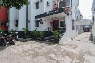RedDoorz near Alun Alun Bandung 3 - 7