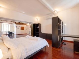 Murat Modern Wooden Penthouse - 3 Bedrooms - 6