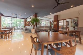 Hotel Yehezkiel Surapati Mitra RedDoorz - 8