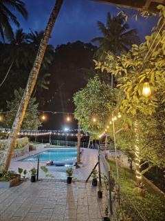 karuvarakundu - 1