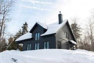 Cozy Cottage, The Getaway in Quebec - 0