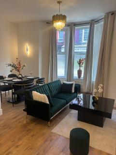 Wakefield House Apartments - 9