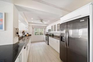 Stunning Beachfront Villa with Plunge Pool - Westshore - 1