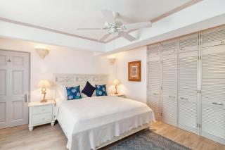 Stunning Beachfront Villa with Plunge Pool - Westshore - 5