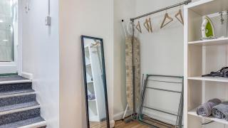 Stylish Studio in iIlkeston with Parking - 3