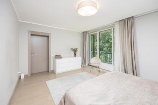Modern City Villas with Private Parking, Garden and BBQ - 2
