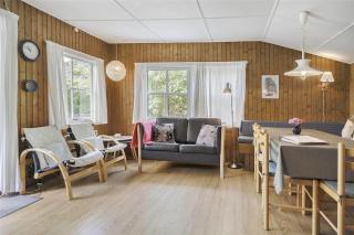 1534-Aakirkeby-Lyngvejen-11 - 5