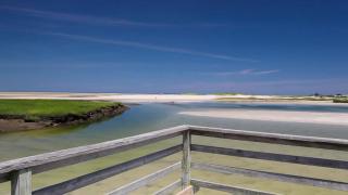 Minutes to Nantucket Sound Beaches - 9