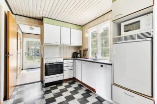 1301-Aakirkeby-Fyrreskoven-11 - 4