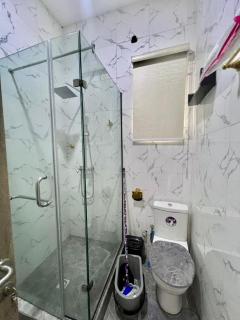Cozy Luxurious 4 BDR Duplex Near Landmark Beach - 6